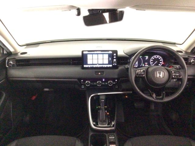 ヴェゼル ｅ：ＨＥＶＺ　ＬＥＤ・フルセグ・メモリナビ・バックカメラ・純正ＡＷ・ホンダＣＯＮＮＥＣＴ　衝突回避支援ブレーキ機能　スマキ　Ｐトランク　フルオートエアコン　エアバッグ　両席エアバック　Ｒカメ　パワーウィンドウ（16枚目）