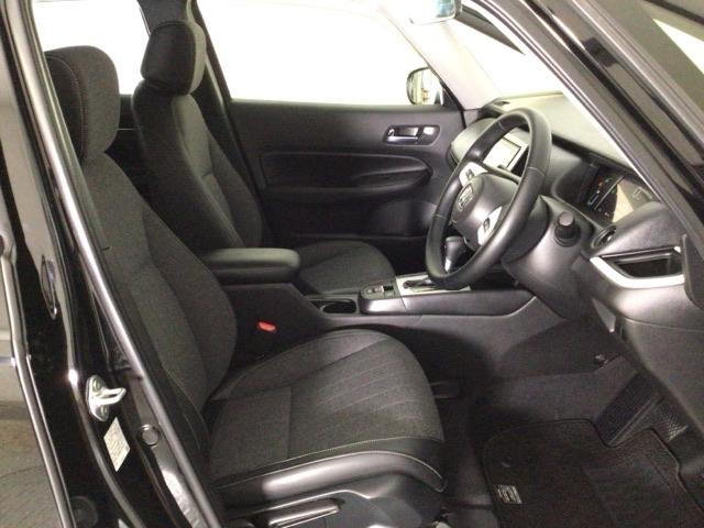 フィット ｅ：ＨＥＶホーム　ＬＥＤ・ホンダＣＯＮＮＥＣＴ・メモリナビ・バックカメラ・ＵＳＢポート・ＥＴＣ　前後誤発進抑制機能　クリソナ　助手席エアバッグ　運転席エアバッグ　ＬＥＤライト　ＵＳＢ接続　ＡＢＳ　サイドエアバッグ（15枚目）