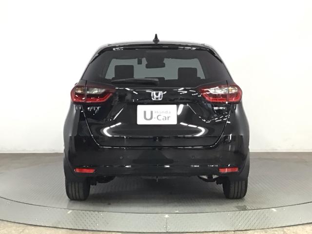 フィット ｅ：ＨＥＶホーム　ＬＥＤ・ホンダＣＯＮＮＥＣＴ・メモリナビ・バックカメラ・ＵＳＢポート・ＥＴＣ　前後誤発進抑制機能　クリソナ　助手席エアバッグ　運転席エアバッグ　ＬＥＤライト　ＵＳＢ接続　ＡＢＳ　サイドエアバッグ（26枚目）