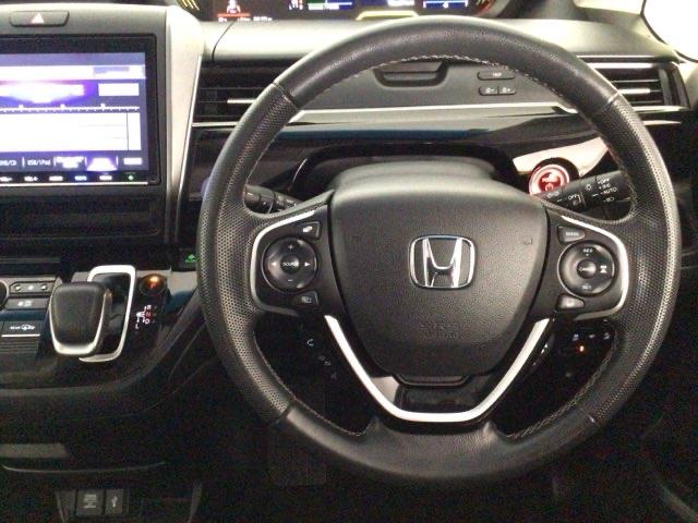 フリードハイブリッド ハイブリッド・モデューロXホンダセンシング LED・フルセグ・メモリナビ・バックカメラ・純正AW・両側電動ドア・ETC オートクルーズコントロール LEDライト フルオートエアコン 追突軽減B ETC車載器 リヤカメラ 3列 DVD再生可(18枚目)