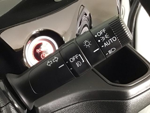 フリードハイブリッド ハイブリッド・モデューロXホンダセンシング LED・フルセグ・メモリナビ・バックカメラ・純正AW・両側電動ドア・ETC オートクルーズコントロール LEDライト フルオートエアコン 追突軽減B ETC車載器 リヤカメラ 3列 DVD再生可(24枚目)