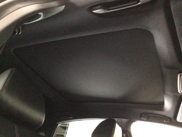 シビック ｅ：ＨＥＶＥＸ　デモカーＵＰ・ＬＥＤ・フルセグ・メモリナビ・純正ＡＷ・ホンダＣＯＮＮＥＣＴ　衝突被害軽減ブレーキ　Ｂカメラ　シートヒーター　ＥＴＣ　ＬＥＤヘッドライト　サイドカーテンエアバック　サンルーフ　ＥＳＣ（28枚目）