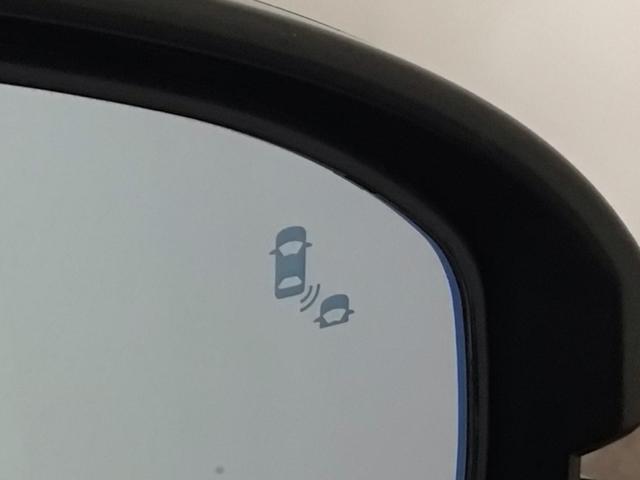 ヴェゼル ｅ：ＨＥＶＺ　ＬＥＤ・フルセグ・メモリナビ・バックカメラ・純正ＡＷ・ホンダＣＯＮＮＥＣＴ　衝突回避支援ブレーキ機能　スマキ　Ｐトランク　フルオートエアコン　エアバッグ　両席エアバック　Ｒカメ　パワーウィンドウ（10枚目）