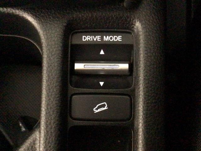 ヴェゼル ｅ：ＨＥＶＺ　ＬＥＤ・フルセグ・メモリナビ・バックカメラ・純正ＡＷ・ホンダＣＯＮＮＥＣＴ　衝突回避支援ブレーキ機能　スマキ　Ｐトランク　フルオートエアコン　エアバッグ　両席エアバック　Ｒカメ　パワーウィンドウ（27枚目）