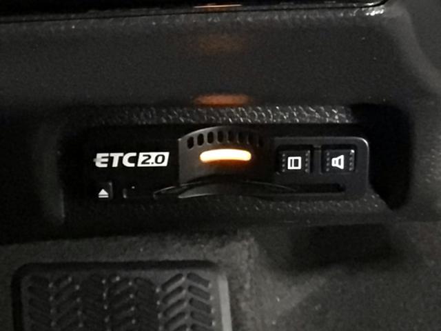 ヴェゼル ｅ：ＨＥＶＺ　ＬＥＤ・フルセグ・メモリナビ・バックカメラ・純正ＡＷ・ホンダＣＯＮＮＥＣＴ　衝突回避支援ブレーキ機能　スマキ　Ｐトランク　フルオートエアコン　エアバッグ　両席エアバック　Ｒカメ　パワーウィンドウ（29枚目）