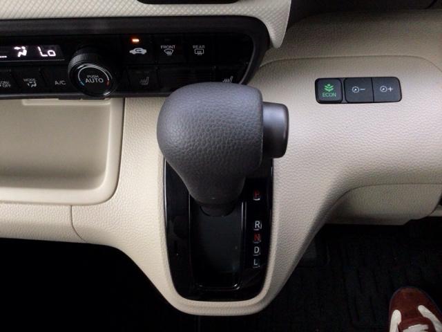 N-BOX G・Lホンダセンシング LED・CDチューナー・スマートキー・盗難防止装置・シートヒーター・ETC レーダブレーキ Sヒータ カーテンエアバック ESC キーフリーシステム LEDライト クルコン 両席エアバック エアコン(25枚目)