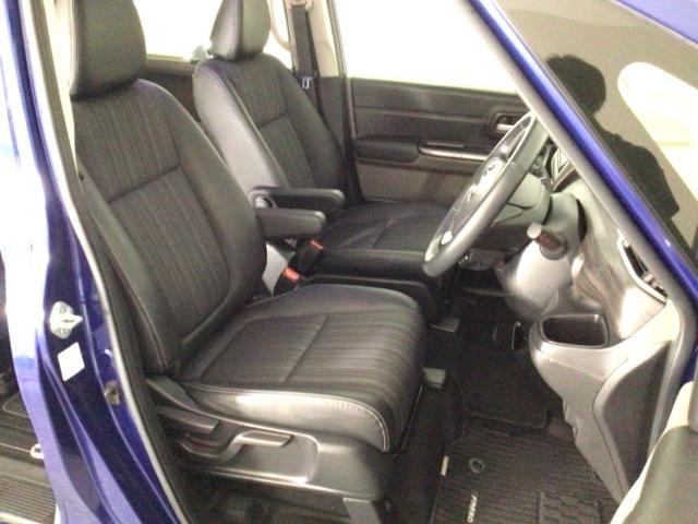 フリードハイブリッド ハイブリッド・EX LED・フルセグ・メモリナビ・バックカメラ・純正AW・シートヒーター・ETC 地デジフルセグTV シ-トヒ-タ- リヤカメラ LEDライト フルオートエアコン ABS DVD再生可 ウォークスルー(15枚目)