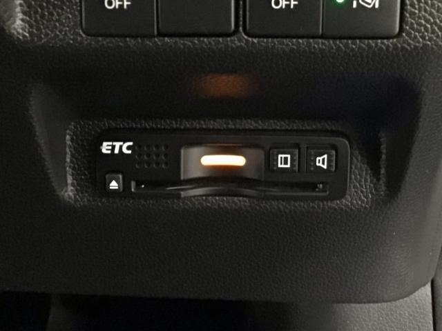 フリードハイブリッド ハイブリッド・EX LED・フルセグ・メモリナビ・バックカメラ・純正AW・シートヒーター・ETC 地デジフルセグTV シ-トヒ-タ- リヤカメラ LEDライト フルオートエアコン ABS DVD再生可 ウォークスルー(25枚目)