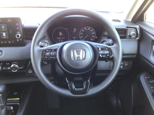 ヴェゼル ｅ：ＨＥＶＸ　ＬＥＤ・フルセグ・メモリナビ・バックカメラ・純正ＡＷ・障害物センサー・ＥＴＣ　前後障害物センサー　ＡＡＣ　イモビライザー　スマ－トキ－　誤発進抑制　ＰＷ　リアカメラ　クルコン　ＥＳＣ　ＥＴＣ装備　ＰＳ（17枚目）