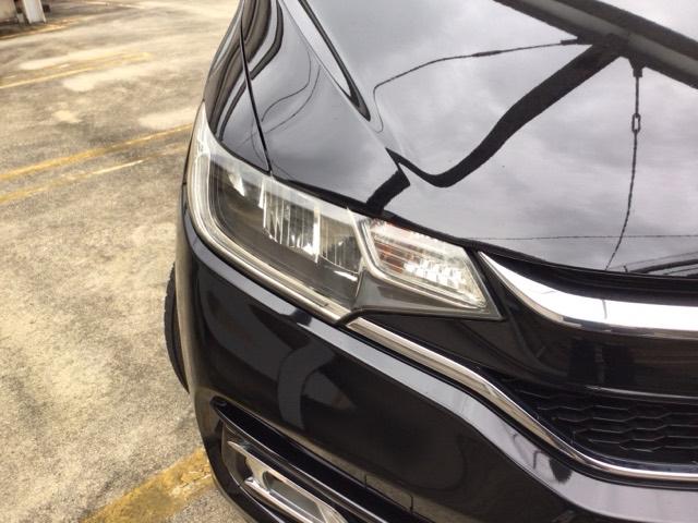 フィット １３Ｇ・Ｌホンダセンシング　ＬＥＤ・ワンセグ・メモリナビ・ＤＶＤ・バックカメラ・ＥＣＯＮスイッチ・ＥＴＣ　ＥＴＣ車載器　ＤＶＤ再生可　ナビ＆ＴＶ　サイドカーテンエアバック　ＵＳＢ　リアカメラ　エアバック　パワーウインドウ　ＶＳＡ（3枚目）