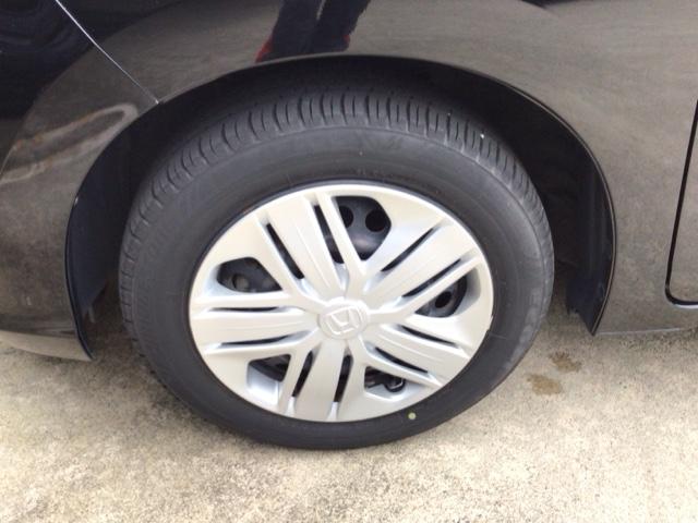 フィット １３Ｇ・Ｌホンダセンシング　ＬＥＤ・ワンセグ・メモリナビ・ＤＶＤ・バックカメラ・ＥＣＯＮスイッチ・ＥＴＣ　ＥＴＣ車載器　ＤＶＤ再生可　ナビ＆ＴＶ　サイドカーテンエアバック　ＵＳＢ　リアカメラ　エアバック　パワーウインドウ　ＶＳＡ（12枚目）