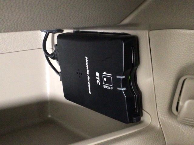 Ｎ－ＯＮＥ Ｇ　ワンセグ・メモリナビ・ＤＶＤ・ＣＤ・社外ＡＷ・スマートキー・ＥＴＣ　Ｓキー　ＥＴＣ付き　オ－トエアコン　ナビＴＶ　ベンチシート　横滑防止　ＤＶＤ再生　キーレス　運転席エアバック　運転席助手席エアバック（8枚目）