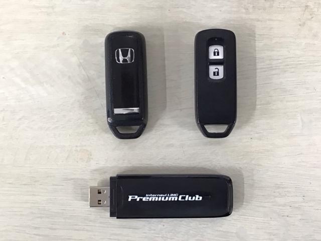 Ｎ－ＯＮＥ Ｇ　ワンセグ・メモリナビ・ＤＶＤ・ＣＤ・社外ＡＷ・スマートキー・ＥＴＣ　Ｓキー　ＥＴＣ付き　オ－トエアコン　ナビＴＶ　ベンチシート　横滑防止　ＤＶＤ再生　キーレス　運転席エアバック　運転席助手席エアバック（19枚目）