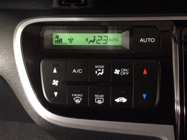 N-BOX G・Lパッケージ フルセグ・メモリナビ・DVD・CD・バックカメラ・片側電動ドア・ETC I-STOP ベンチ席 カラーバックモニター 全席PW ナビテレビ 1セグ AAC スマートキー DVD再生 ABS キーレスE(18枚目)