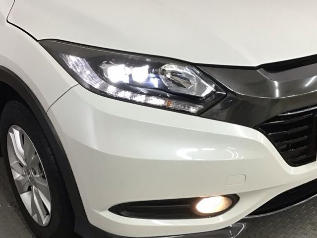 【ＬＥＤヘッドライト】ディスチャージヘッドライト（ＨＩＤ）と同等の明るさで、夜道や雨天走行が明るく視界良好！！　フォグライトも装備で、安心感さらにＵＰです♪安心ドライブを楽しんで下さい♪