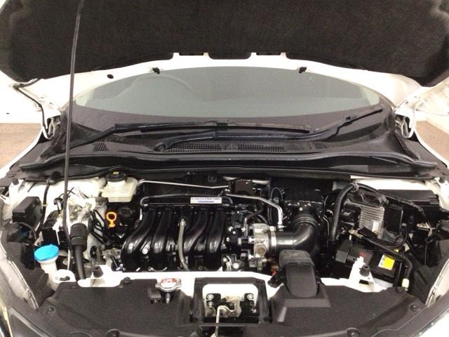 【ピカピカクリーニング】ボディ廻りはもちろん室内・シート・エンジンルーム・トランクルームなど隅々まで専門スタッフが徹底的にクリーニングし磨き上げました☆綺麗なお車で快適なドライブをお楽しみ下さい