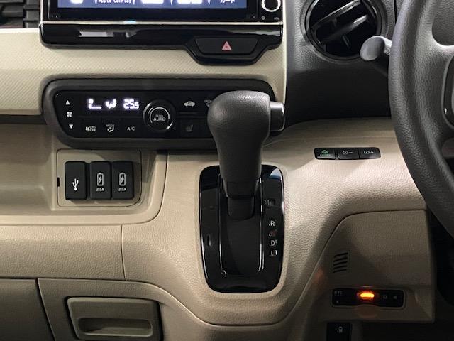 Ｎ－ＢＯＸ Ｇ・Ｌホンダセンシング　ＬＥＤ・フルセグ・メモリナビ・ＤＶＤ・バックカメラ・シートヒーター・ＥＴＣ　Ｗ電動ドア　レーダブレーキ　Ｓヒータ　Ａストップ　カーテンエアバック　ＥＳＣ　キーフリーシステム　ＬＥＤライト　フルセグ対応（21枚目）