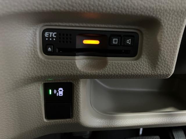 Ｎ－ＢＯＸ Ｇ・Ｌホンダセンシング　ＬＥＤ・フルセグ・メモリナビ・ＤＶＤ・バックカメラ・シートヒーター・ＥＴＣ　Ｗ電動ドア　レーダブレーキ　Ｓヒータ　Ａストップ　カーテンエアバック　ＥＳＣ　キーフリーシステム　ＬＥＤライト　フルセグ対応（24枚目）