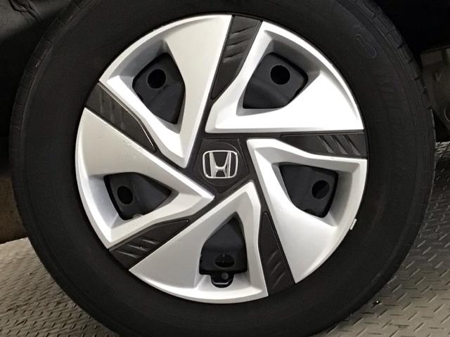 ご契約の流れは、当店のスタッフがわかりやすく説明いたしますのでお気軽にお声かけください！