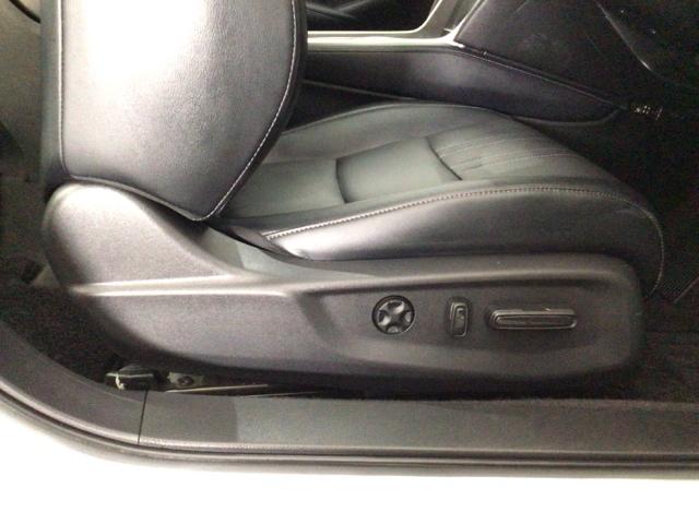 アコード ＥＸ　ＬＥＤ・フルセグ・メモリナビ・サンルーフ・純正ＡＷ・シートヒーター・ＥＴＣ　カーテンエアバッグ　イモビ　追突軽減ブレーキ　オートエアコン　ＬＥＤヘッドライト　パワ－シ－ト　横滑り防止装置　スマキー（11枚目）