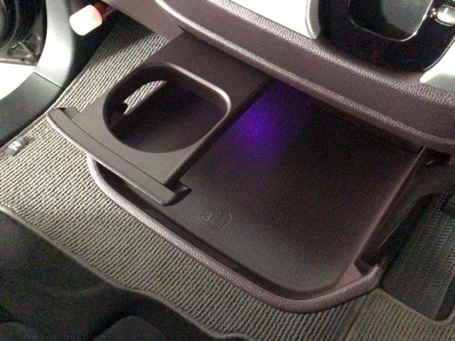 N-WGNカスタム G・Aパッケージ HID・ワンセグ・メモリナビ・DVD・バックカメラ・純正AW・スマートキー 追突被害軽減ブレーキ フロントベンチシート Rカメ AUTOエアコン 助手席エアバック ABS パワーウィンドウ 横滑り防止(9枚目)