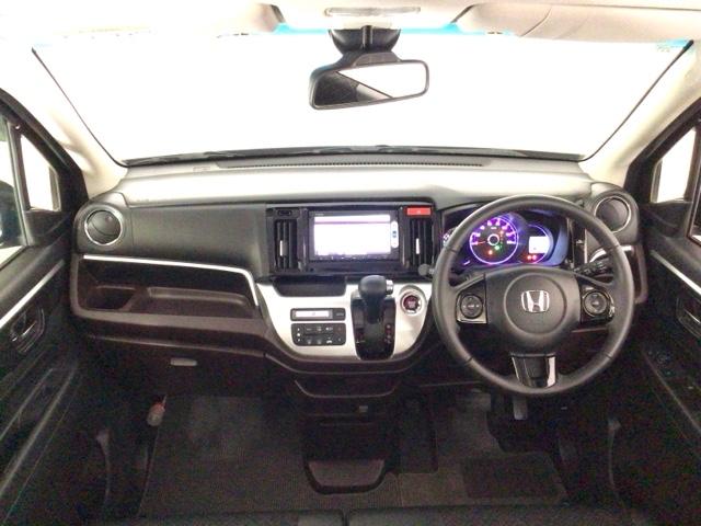 N-WGNカスタム G・Aパッケージ HID・ワンセグ・メモリナビ・DVD・バックカメラ・純正AW・スマートキー 追突被害軽減ブレーキ フロントベンチシート Rカメ AUTOエアコン 助手席エアバック ABS パワーウィンドウ 横滑り防止(16枚目)