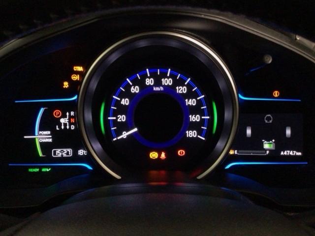 フィットハイブリッド Lパッケージ LED・フルセグ・メモリナビ・DVD・バックカメラ・ECONスイッチ・ETC ナビ&TV 地デジフルセグTV サイドエアバック DVD再生 オートクルーズコントロール イモビライザー ESC ABS(12枚目)