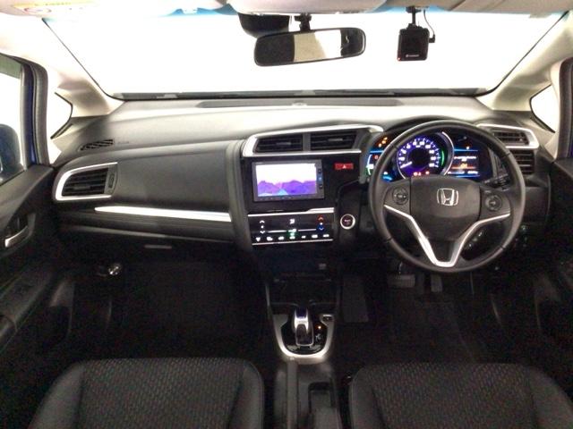 フィットハイブリッド Lパッケージ LED・フルセグ・メモリナビ・DVD・バックカメラ・ECONスイッチ・ETC ナビ&TV 地デジフルセグTV サイドエアバック DVD再生 オートクルーズコントロール イモビライザー ESC ABS(16枚目)