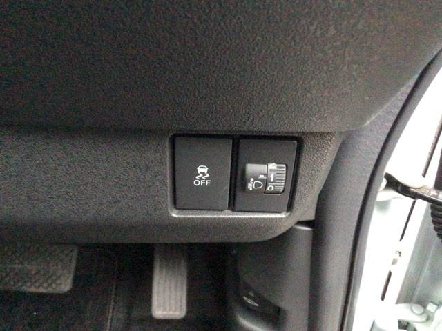 豊富に在庫を取り揃えています！軽自動車からミニバン、セダン、ＳＵＶ、話題のハイブリッド車など続々入荷しております！