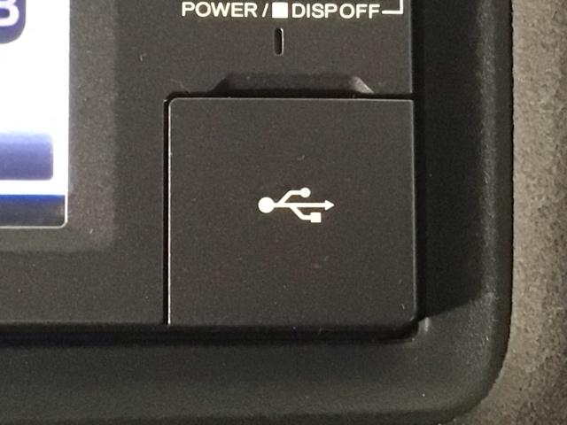 豊富に在庫を取り揃えています！軽自動車からミニバン、セダン、ＳＵＶ、話題のハイブリッド車など続々入荷しております！