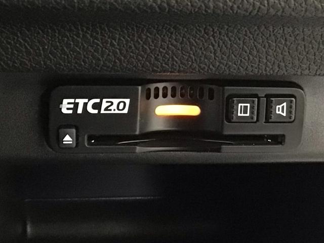 ＣＲ－Ｖ ＥＸ・ブラックエディション　ＬＥＤ・フルセグ・メモリナビ・バックカメラ・電動パノラミックサンルーフ・ＥＴＣ　ガラスサンルーフ　キーレスエントリー　クルーズコントロール　衝突被害軽減ブレーキ　ＤＶＤ再生可能　電動リヤゲート　ターボ（10枚目）