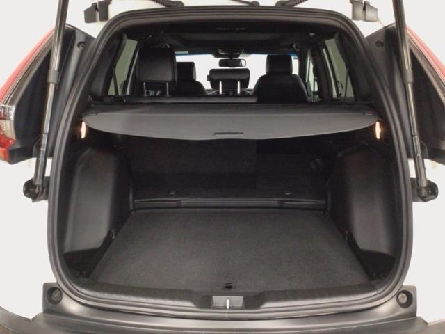 ＣＲ－Ｖ ＥＸ・ブラックエディション　ＬＥＤ・フルセグ・メモリナビ・バックカメラ・電動パノラミックサンルーフ・ＥＴＣ　ガラスサンルーフ　キーレスエントリー　クルーズコントロール　衝突被害軽減ブレーキ　ＤＶＤ再生可能　電動リヤゲート　ターボ（13枚目）