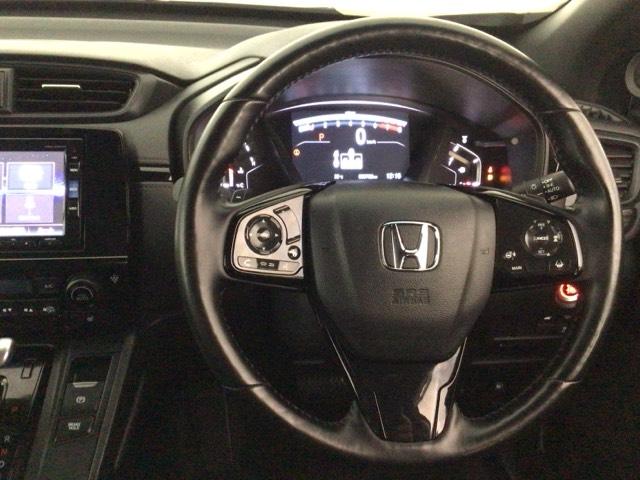 ＣＲ－Ｖ ＥＸ・ブラックエディション　ＬＥＤ・フルセグ・メモリナビ・バックカメラ・電動パノラミックサンルーフ・ＥＴＣ　ガラスサンルーフ　キーレスエントリー　クルーズコントロール　衝突被害軽減ブレーキ　ＤＶＤ再生可能　電動リヤゲート　ターボ（17枚目）