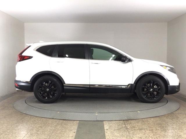 ＣＲ－Ｖ ＥＸ・ブラックエディション　ＬＥＤ・フルセグ・メモリナビ・バックカメラ・電動パノラミックサンルーフ・ＥＴＣ　ガラスサンルーフ　キーレスエントリー　クルーズコントロール　衝突被害軽減ブレーキ　ＤＶＤ再生可能　電動リヤゲート　ターボ（27枚目）