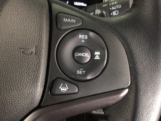 フィットハイブリッド Ｓホンダセンシング　ＬＥＤ・フルセグ・メモリナビ・バックカメラ・純正ＡＷ・ＵＳＢポート・ＥＴＣ　スマ－トキ－　ナビＴＶ　アクティブクルーズコントロール　パワーウインドウ　サイドエアバック　ＤＶＤ再生　パワーステアリング（5枚目）