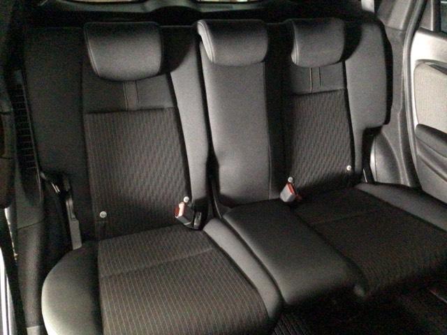 フィットハイブリッド Ｓホンダセンシング　ＬＥＤ・フルセグ・メモリナビ・バックカメラ・純正ＡＷ・ＵＳＢポート・ＥＴＣ　スマ－トキ－　ナビＴＶ　アクティブクルーズコントロール　パワーウインドウ　サイドエアバック　ＤＶＤ再生　パワーステアリング（15枚目）