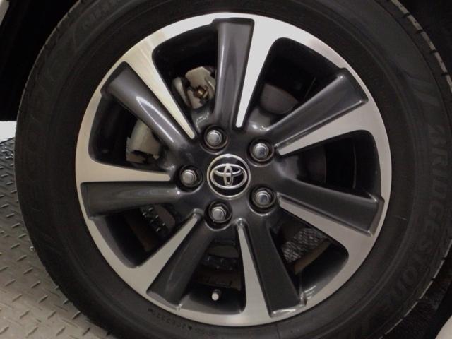 ヴォクシー ＺＳ煌ＩＩ　衝突軽減ブレーキ・メモリナビ・バックカメラ・純正ＡＷ・両側電動ドア・ＥＴＣ　スマートキー・プッシュスタート　バックガイドモニター　両側パワスラドア　ＥＴＣ車載器　ＶＳＣ　ＬＥＤライト　助手席エアバック（11枚目）