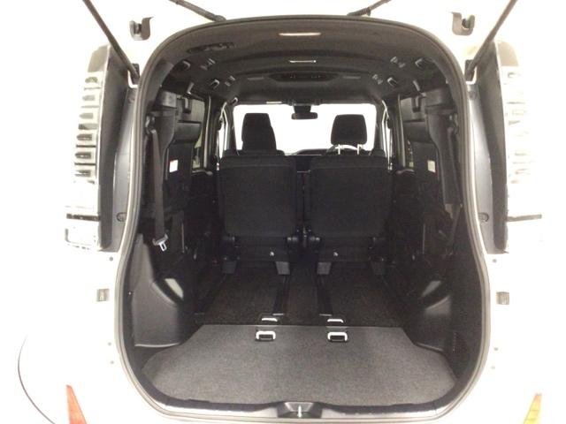 ヴォクシー ＺＳ煌ＩＩ　衝突軽減ブレーキ・メモリナビ・バックカメラ・純正ＡＷ・両側電動ドア・ＥＴＣ　スマートキー・プッシュスタート　バックガイドモニター　両側パワスラドア　ＥＴＣ車載器　ＶＳＣ　ＬＥＤライト　助手席エアバック（12枚目）