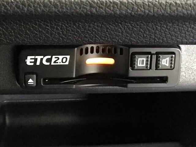ＣＲ－Ｖハイブリッド ＥＸ・マスターピース　ＬＥＤ・メモリナビ・バックカメラ・純正ＡＷ・電動パノラミックサンルーフ・ＥＴＣ　ＶＳＡ　ハンズフリーパワーテールゲート　本革シート　アクティブクルーズ　前席シートヒーター　パワ－シ－ト　ＬＥＤヘッド（10枚目）