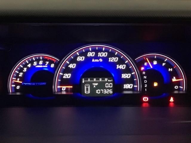 エリシオンプレステージ Ｓ　ＨＩＤ・フルセグ・ＨＤＤナビ・バックカメラ・純正ＡＷ・両側電動ドア・ＥＴＣ　Ｂカメラ　ＤＶＤ　オートエアコン　シートヒーター　ウォークスルー　パワステ　パワーウィンドウ　助手席エアバック　ＡＢＳ（11枚目）