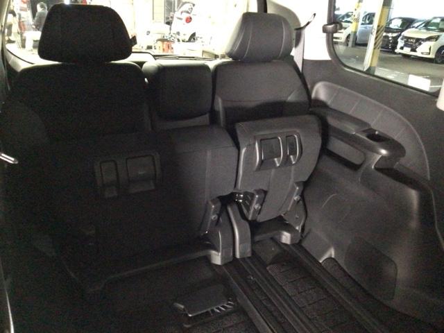 エリシオンプレステージ Ｓ　ＨＩＤ・フルセグ・ＨＤＤナビ・バックカメラ・純正ＡＷ・両側電動ドア・ＥＴＣ　Ｂカメラ　ＤＶＤ　オートエアコン　シートヒーター　ウォークスルー　パワステ　パワーウィンドウ　助手席エアバック　ＡＢＳ（22枚目）