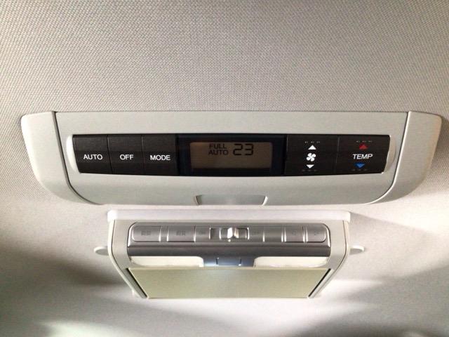 エリシオンプレステージ Ｓ　ＨＩＤ・フルセグ・ＨＤＤナビ・バックカメラ・純正ＡＷ・両側電動ドア・ＥＴＣ　Ｂカメラ　ＤＶＤ　オートエアコン　シートヒーター　ウォークスルー　パワステ　パワーウィンドウ　助手席エアバック　ＡＢＳ（23枚目）