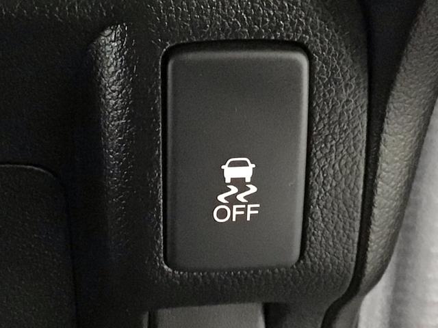 Ｎ－ＢＯＸカスタム Ｇ・ターボパッケージ　ＨＩＤ・フルセグ・メモリナビ・バックカメラ・純正ＡＷ・両側電動ドア・ＥＴＣ　バツクカメラ　フルセグテレビ　パワーウインドウ　スマートキープッシュスタート　ナビ＆ＴＶ　ＥＴＣ付き　ＥＳＣ　ＤＶＤ再生（7枚目）