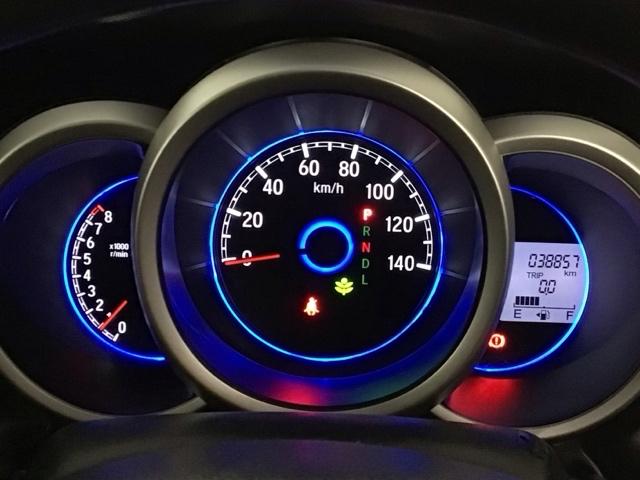 Ｎ－ＢＯＸカスタム Ｇ　ＨＩＤ・ワンセグ・メモリナビ・ＤＶＤ・バックカメラ・片側電動ドア・ＥＴＣ　スマートキー＆プッシュスタート　ＳＲＳ　ＷエアＢ　ＥＴＣ付き　横滑り防止　パワーステアリング　ＤＶＤ再生　マニュアルエアコン（12枚目）