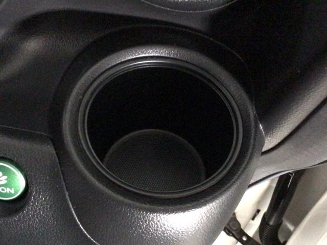 Ｎ－ＢＯＸカスタム Ｇ　ＨＩＤ・ワンセグ・メモリナビ・ＤＶＤ・バックカメラ・片側電動ドア・ＥＴＣ　スマートキー＆プッシュスタート　ＳＲＳ　ＷエアＢ　ＥＴＣ付き　横滑り防止　パワーステアリング　ＤＶＤ再生　マニュアルエアコン（23枚目）