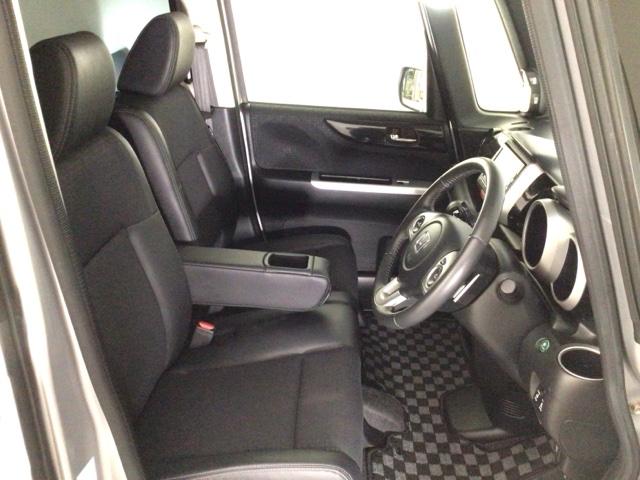 Ｎ－ＢＯＸカスタム Ｇ・ターボＬパッケージ　ＨＩＤ・ワンセグ・メモリナビ・バックカメラ・純正ＡＷ・両側電動ドア・ＥＴＣ　ＡＵＴＯエアコン　ナビＴＶ　Ｂカメ　横滑防止装置　ＰＳ　ＰＷ　ターボエンジン　ＥＣＯモード　運転席エアバッグ　ＥＴＣ付き（15枚目）