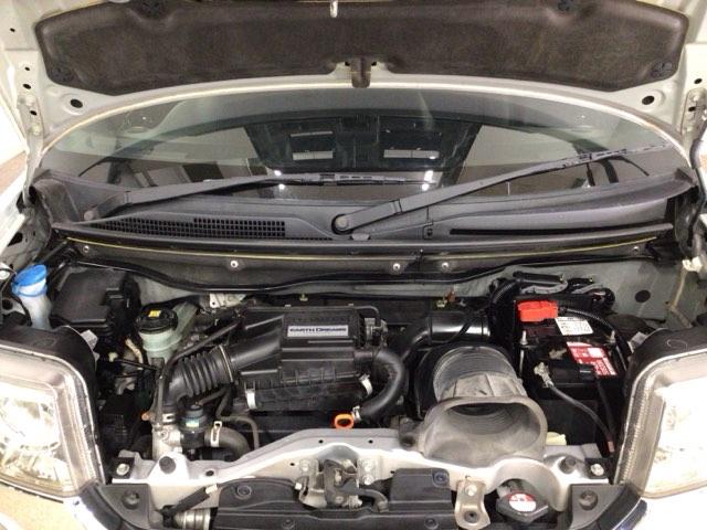 Ｎ－ＢＯＸカスタム Ｇ・ターボＬパッケージ　ＨＩＤ・ワンセグ・メモリナビ・バックカメラ・純正ＡＷ・両側電動ドア・ＥＴＣ　ＡＵＴＯエアコン　ナビＴＶ　Ｂカメ　横滑防止装置　ＰＳ　ＰＷ　ターボエンジン　ＥＣＯモード　運転席エアバッグ　ＥＴＣ付き（20枚目）