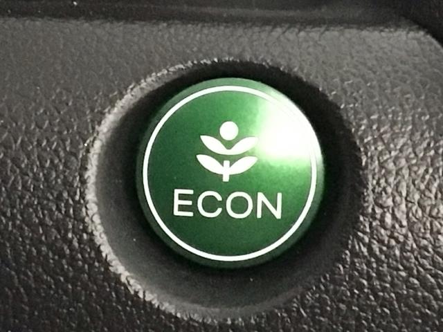 Ｎ－ＢＯＸカスタム Ｇ・ターボＬパッケージ　ＨＩＤ・ワンセグ・メモリナビ・バックカメラ・純正ＡＷ・両側電動ドア・ＥＴＣ　ＡＵＴＯエアコン　ナビＴＶ　Ｂカメ　横滑防止装置　ＰＳ　ＰＷ　ターボエンジン　ＥＣＯモード　運転席エアバッグ　ＥＴＣ付き（24枚目）