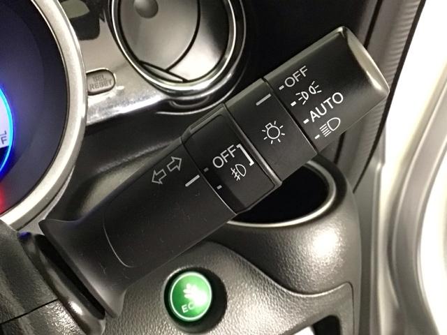 Ｎ－ＢＯＸカスタム Ｇ・ターボＬパッケージ　ＨＩＤ・ワンセグ・メモリナビ・バックカメラ・純正ＡＷ・両側電動ドア・ＥＴＣ　ＡＵＴＯエアコン　ナビＴＶ　Ｂカメ　横滑防止装置　ＰＳ　ＰＷ　ターボエンジン　ＥＣＯモード　運転席エアバッグ　ＥＴＣ付き（26枚目）