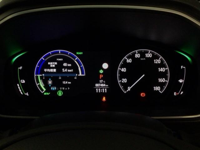 オデッセイハイブリッド ｅ：ＨＥＶアブソルート・ＥＸブラックエディション　ＬＥＤ・フルセグ・メモリナビ・後席モニター・純正ＡＷ・ホンダＣＯＮＮＥＣＴ　ハンズフリーパワーテールゲート　バックモニター　マルチビューモニター　ＶＳＡ　サイドエアバック　フルオートエアコン　Ｐシート（28枚目）